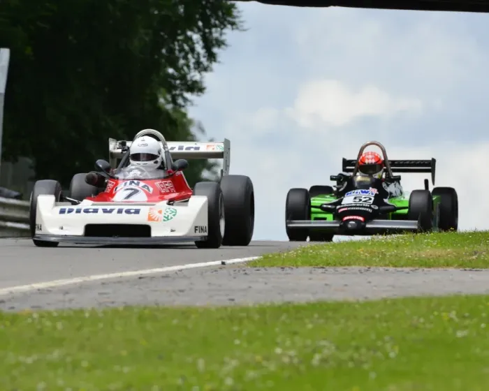 Framed Print : CJ6 5564 Richard Trott, Chevron B43, Fabrice Notari, Ralt RT3
