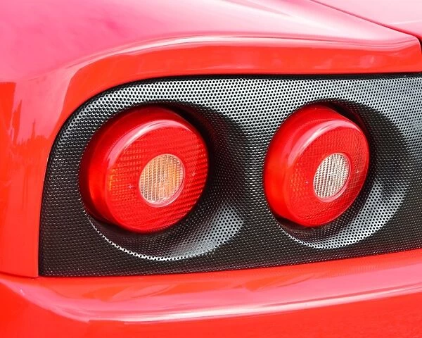 CJ6 6376 Ferrari 360, Rear lights