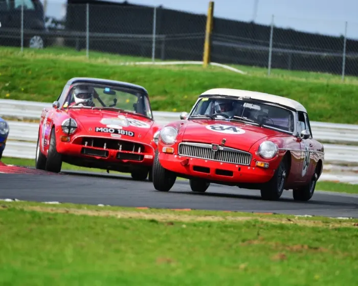 Framed Print : CJ6 7218 Paul Wybrow, MG B Roadster, Timothy Kemp, Sam Loughnan, Sunbeam Alpine V Framed Print : CJ6 7218 Paul Wybrow, MG B Roadster, Timothy Kemp, Sam Loughnan, Sunbeam Alpine V