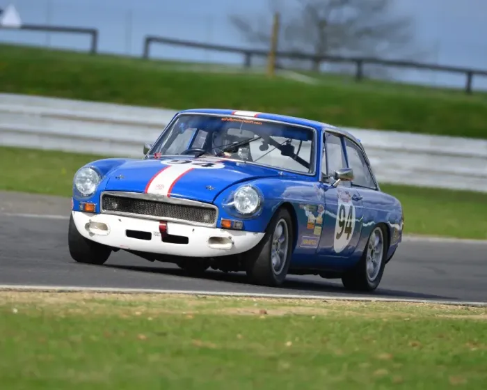 Framed Print : CJ6 7245 Matt Domin, MG B GT