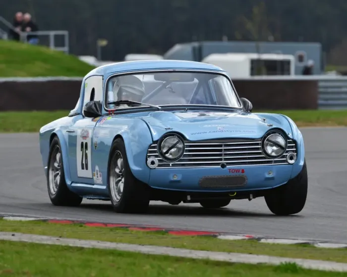Framed Print : CJ6 7387 Mark Campbell, Triumph TR5 Framed Print : CJ6 7387 Mark Campbell, Triumph TR5