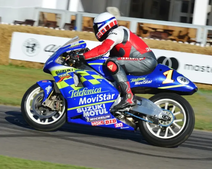 Rights Managed : CJ6 9291 Steve Griffith, Suzuki RGV500 XR80
