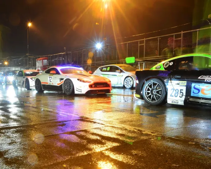 Framed Print : CJ7 0884 Matthew George, Chris Murphy, Aston Martin Vantage GT4 Framed Print : CJ7 0884 Matthew George, Chris Murphy, Aston Martin Vantage GT4