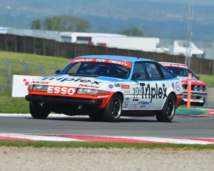 Framed Print : CJ7 2596 Adam Brindle, Nigel Greensall, Rover SD1 Triplex