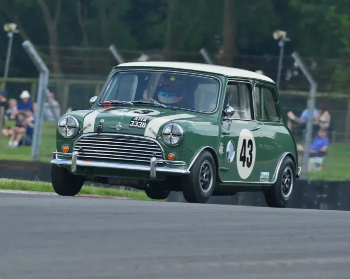 Framed Print : CJ7 3164 Chris Middlehurst, Morris Mini Cooper S Framed Print : CJ7 3164 Chris Middlehurst, Morris Mini Cooper S