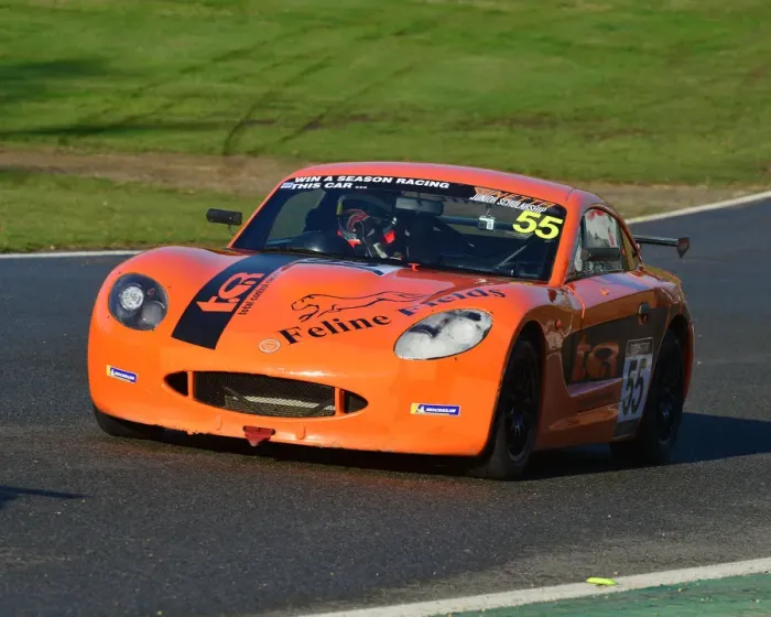 Framed Print : CJ7 6028 Ruben Del Sarte, Ginetta G40 Junior Framed Print : CJ7 6028 Ruben Del Sarte, Ginetta G40 Junior