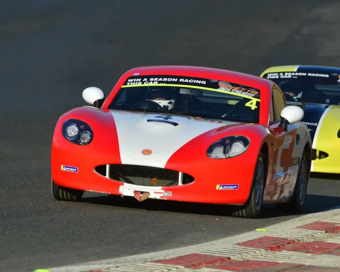 Framed Print : CJ7 6111 Roman Bilinski, Ginetta G40 Junior Framed Print : CJ7 6111 Roman Bilinski, Ginetta G40 Junior