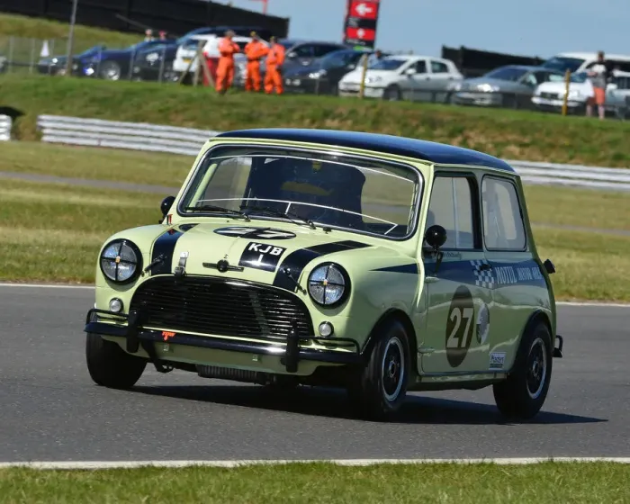 Framed Print : CJ7 8766 Kevin Bottomley, Morris Mini Cooper S Framed Print : CJ7 8766 Kevin Bottomley, Morris Mini Cooper S