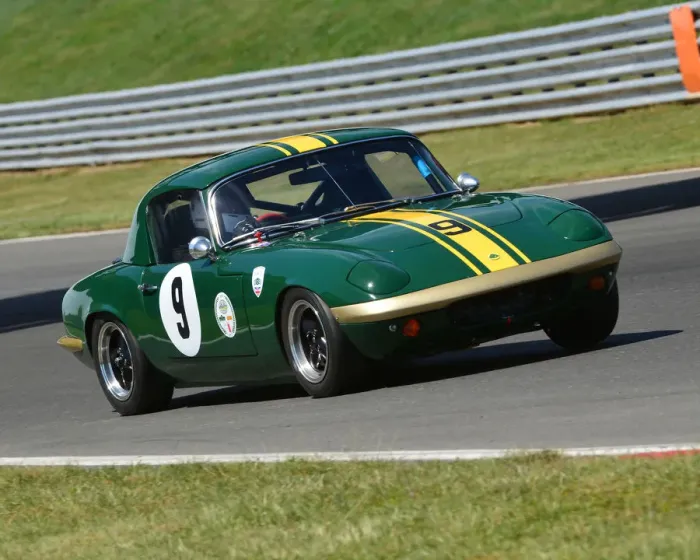 Framed Print : CJ7 9051 Jonathan Rose, Lotus Elan S1 Framed Print : CJ7 9051 Jonathan Rose, Lotus Elan S1