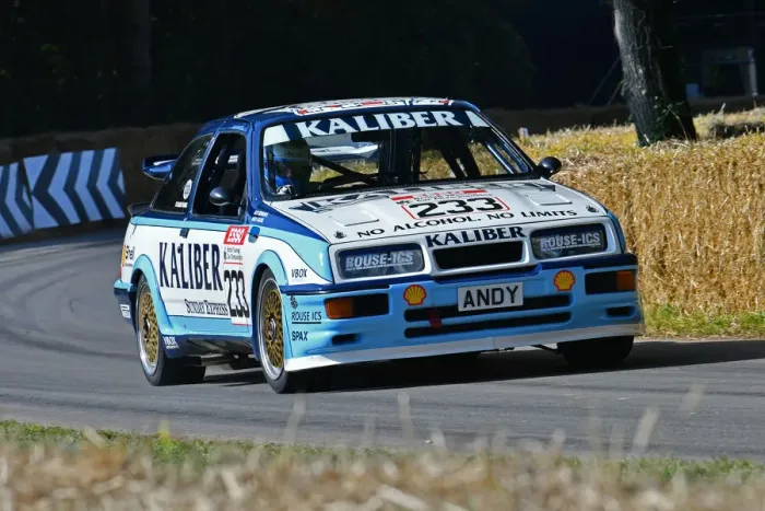 Rights Managed : CJ9 0492 Julian Thomas, Ford Sierra Cosworth RS500