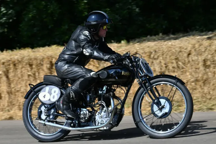 Rights Managed : CJ9 0547 Mike Farrall, Rudge 500cc Rights Managed : CJ9 0547 Mike Farrall, Rudge 500cc