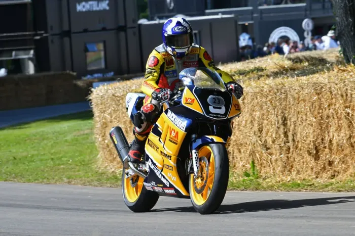 Rights Managed : CJ9 0575 Iain Duffus, Honda CBR600 Rights Managed : CJ9 0575 Iain Duffus, Honda CBR600