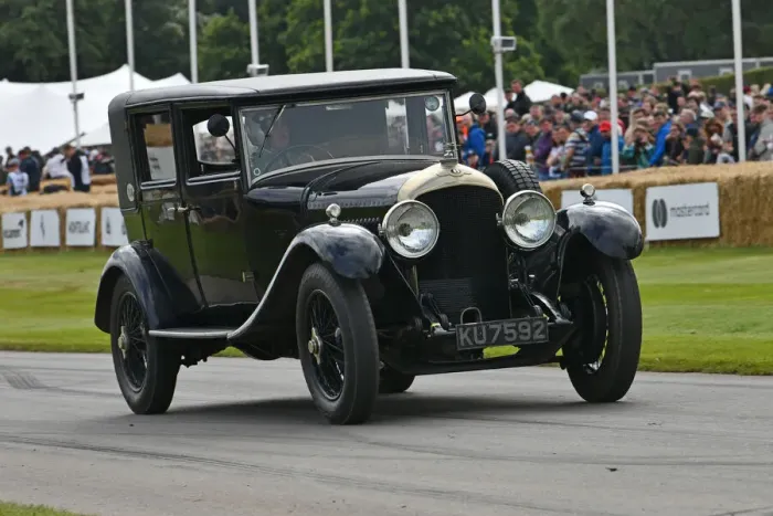 Rights Managed : CJ9 1209 Gareth Graham, Bentley 4 litre Parkward Saloon Rights Managed : CJ9 1209 Gareth Graham, Bentley 4 litre Parkward Saloon