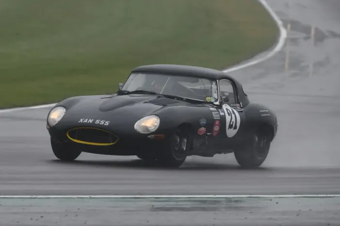 Framed Print : CJ9 3389 Graeme Dodd, James Dodd, Jaguar E-Type Framed Print : CJ9 3389 Graeme Dodd, James Dodd, Jaguar E-Type