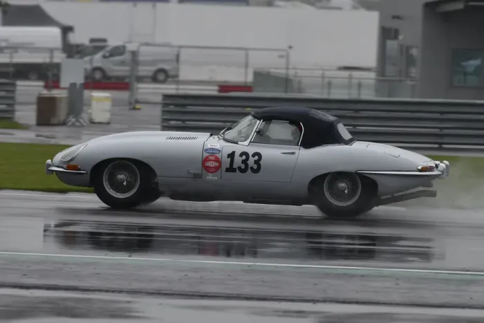 Framed Print : CJ9 3476 Jack Minshaw, Guy Minshaw, Jaguar E-Type Framed Print : CJ9 3476 Jack Minshaw, Guy Minshaw, Jaguar E-Type