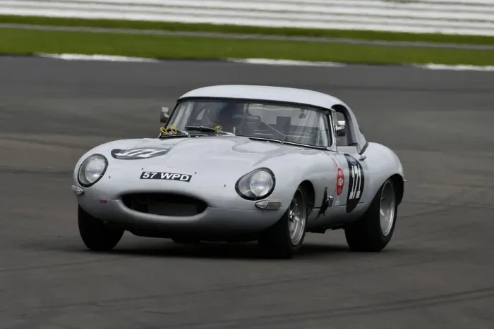 Framed Print : CJ9 3594 Jonathan Mitchell, Jaguar E-Type Framed Print : CJ9 3594 Jonathan Mitchell, Jaguar E-Type
