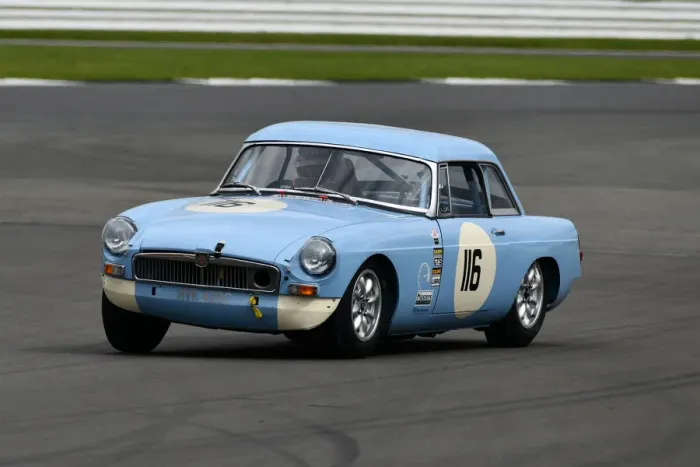 Framed Print : CJ9 3617 Neil Fisher, MG B Framed Print : CJ9 3617 Neil Fisher, MG B