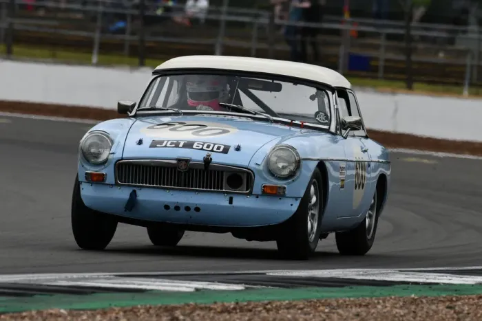 Framed Print : CJ9 3754 Sam Tordoff, John Tordoff, MG B Framed Print : CJ9 3754 Sam Tordoff, John Tordoff, MG B