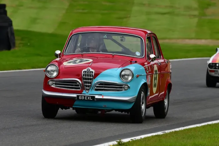 Framed Print : CJ9 3993 Gavin Watson, Alfa Romeo Giulietta Berlina Framed Print : CJ9 3993 Gavin Watson, Alfa Romeo Giulietta Berlina