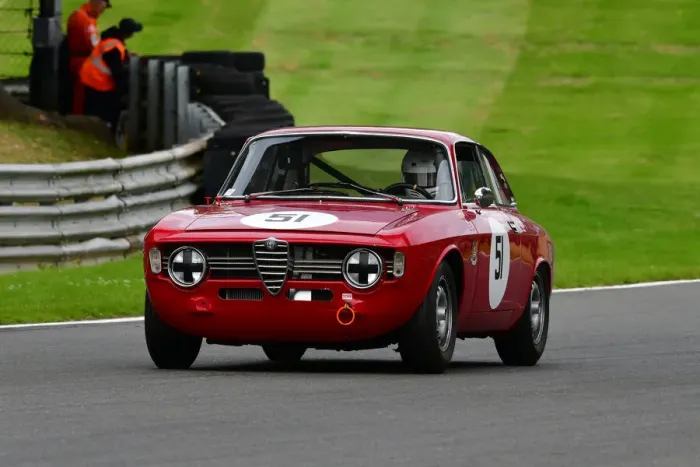 Framed Print : CJ9 4006 Timothy Dutton, Alfa Romeo Giulia Sprint GT