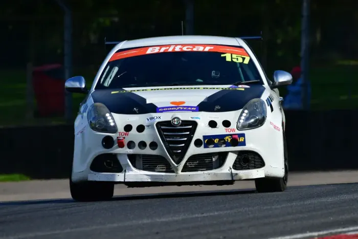 Framed Print : CJ9 4842 Paul Plant, Alfa Romeo Giulietta Framed Print : CJ9 4842 Paul Plant, Alfa Romeo Giulietta