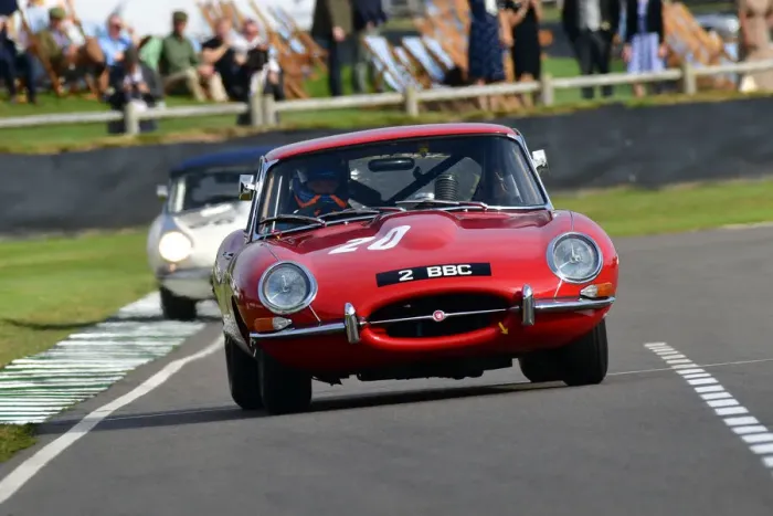 Rights Managed : CJ9 7067 Calum Lockie, Jarrah Venables, Jaguar E-Type FHC Rights Managed : CJ9 7067 Calum Lockie, Jarrah Venables, Jaguar E-Type FHC
