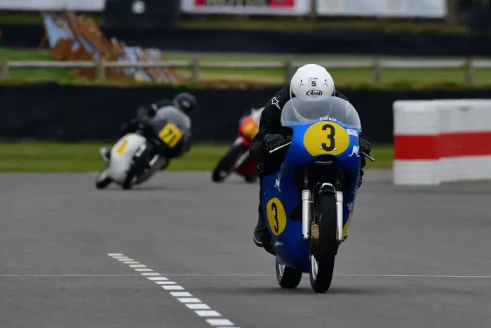 Rights Managed : CJ9 7249 Tony Smith, Sophie Smith, McIntyre Matchless G50