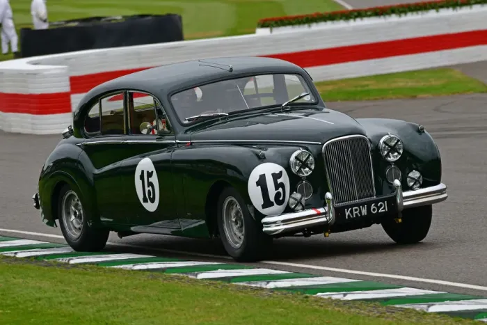 Rights Managed : CJ9 7501 Duncan Pittaway, Rowan Atkinson, Jaguar MKVII Rights Managed : CJ9 7501 Duncan Pittaway, Rowan Atkinson, Jaguar MKVII