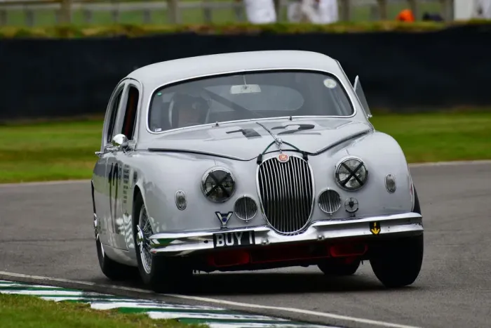 Rights Managed : CJ9 7519 Ross Hyett, Grant Williams, Jaguar Mk1 Rights Managed : CJ9 7519 Ross Hyett, Grant Williams, Jaguar Mk1