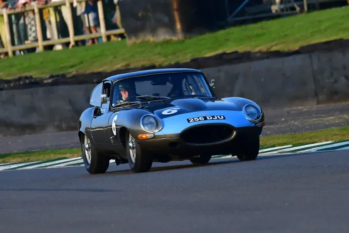 Rights Managed : CJ9 8088 Richard Meins, Rob Huff, Jaguar E-Type FHC Rights Managed : CJ9 8088 Richard Meins, Rob Huff, Jaguar E-Type FHC