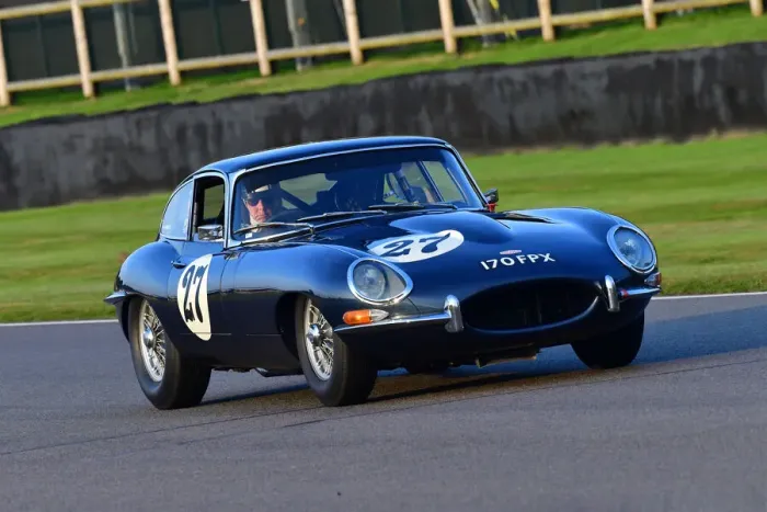 Rights Managed : CJ9 8110 Andrew Hibberd, Andrew Hayden, Jaguar E-Type FHC Rights Managed : CJ9 8110 Andrew Hibberd, Andrew Hayden, Jaguar E-Type FHC