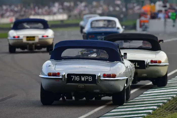 Rights Managed : CJ9 8140 Jon Minshaw, Phil Keen, Jaguar E-Type