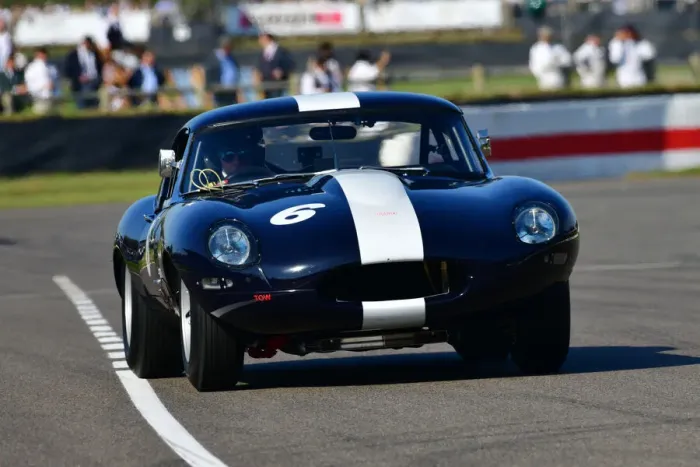Rights Managed : CJ9 8812 Richard Meins, Rob Huff, Jaguar E-Type semi-lightweight Rights Managed : CJ9 8812 Richard Meins, Rob Huff, Jaguar E-Type semi-lightweight