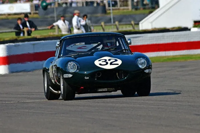 Rights Managed : CJ9 8831wcf Andrew Haddon, Jean-Eric Vergne, Jaguar E-Type semi-lightweight Rights Managed : CJ9 8831wcf Andrew Haddon, Jean-Eric Vergne, Jaguar E-Type semi-lightweight