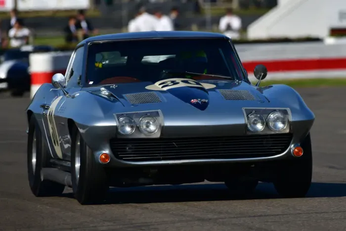 Rights Managed : CJ9 8839 Mat Jackson, Marco Attard, Chevrolet Corvette Sting Ray