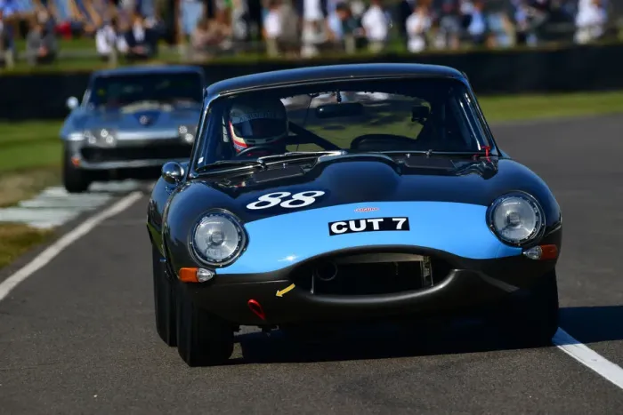 Rights Managed : CJ9 8858 Alex Brundle, Richard Kent, Jaguar E-Type FHC Rights Managed : CJ9 8858 Alex Brundle, Richard Kent, Jaguar E-Type FHC