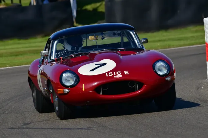 Rights Managed : CJ9 8869 Mark Donnor, Stuart Graham, Jaguar E-Type Rights Managed : CJ9 8869 Mark Donnor, Stuart Graham, Jaguar E-Type