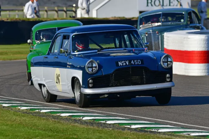 Rights Managed : CJ9 9011 Steve Soper, Kerry Michael, Ford Zodiac Mk II Rights Managed : CJ9 9011 Steve Soper, Kerry Michael, Ford Zodiac Mk II