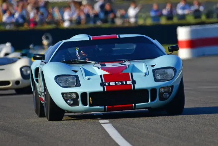Rights Managed : CJ9 9145 Shaun Lynn, Ford GT40 Rights Managed : CJ9 9145 Shaun Lynn, Ford GT40