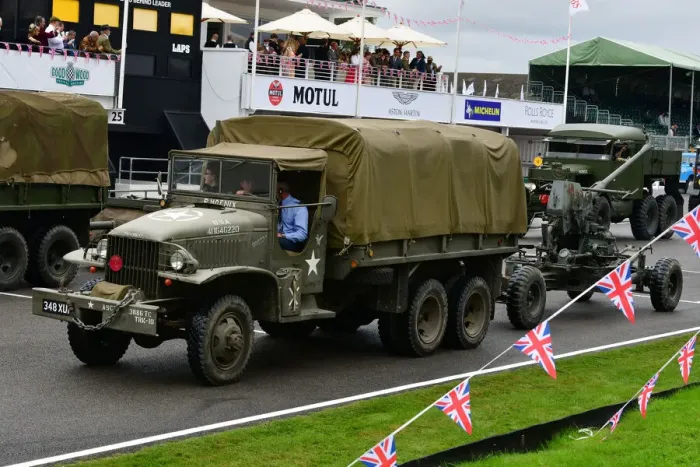 Rights Managed : CJ9 9792 Steven Barlow, GMC1 343 Lorry with Bofors 40mm Anti-Aircraft Gun Rights Managed : CJ9 9792 Steven Barlow, GMC1 343 Lorry with Bofors 40mm Anti-Aircraft Gun