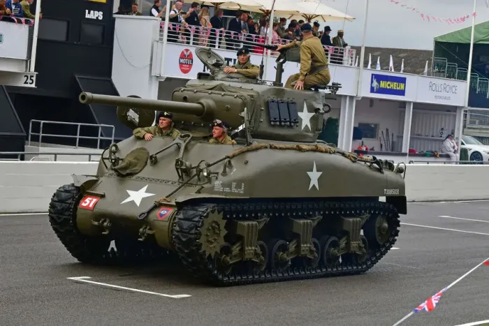 Rights Managed : CJ9 9846 Sherman Tank Rights Managed : CJ9 9846 Sherman Tank