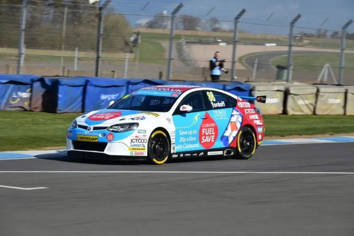 Framed Print : CM1 0436 Sam Tordoff, MG6, MG KX Clubcard Fuel Save