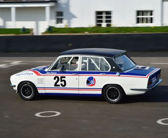 Rights Managed : CM1 0845 Anthony Robinson, Rob Gravett, Triumph Dolomite Sprint Rights Managed : CM1 0845 Anthony Robinson, Rob Gravett, Triumph Dolomite Sprint