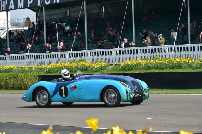 Rights Managed : CM1 2377 Stephen Gentry, Bugatti 57G, tank, Grover-Williams Trophy Rights Managed : CM1 2377 Stephen Gentry, Bugatti 57G, tank, Grover-Williams Trophy