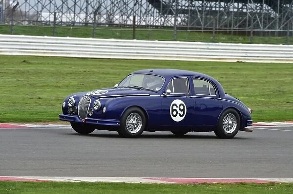 CM1 3735 Peter Burton, Jaguar Mk1, 610 HPB