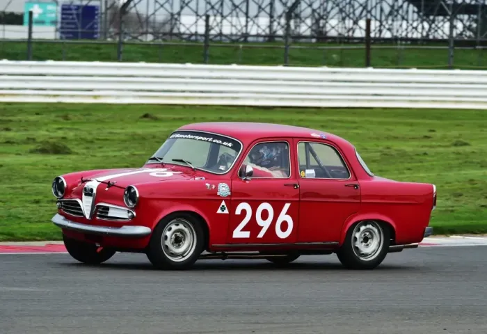 Framed Print : CM1 3781 Tom Shephard, Alfa Romeo, Giulietta Berlina