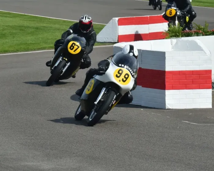 Rights Managed : CM10 4579 Duncan Fitchett, Jeremy McWilliams, Manx Norton 500 Rights Managed : CM10 4579 Duncan Fitchett, Jeremy McWilliams, Manx Norton 500