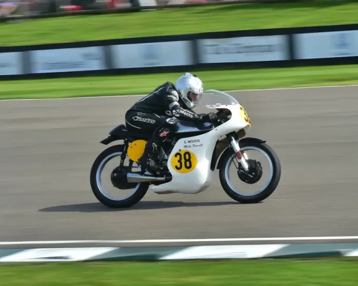 Rights Managed : CM10 4679 Stan Woods, Mike Farrall, Manx Norton 500 Rights Managed : CM10 4679 Stan Woods, Mike Farrall, Manx Norton 500