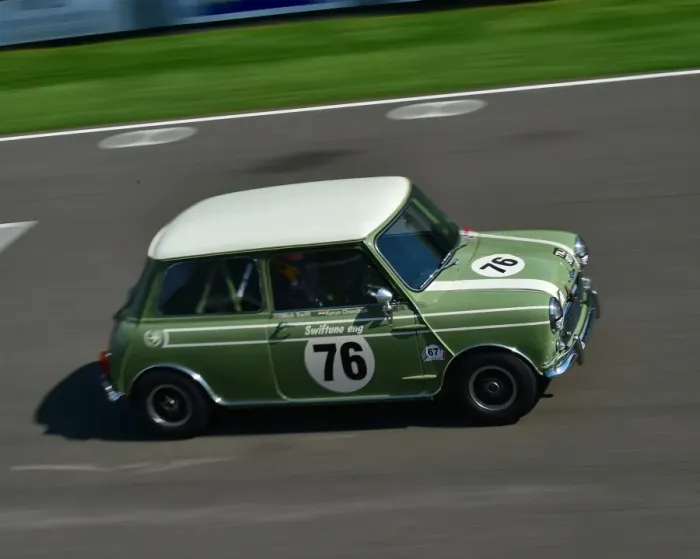 Rights Managed : CM10 4747 Nick Swift, Karun Chandhok, Morris Mini Cooper S Rights Managed : CM10 4747 Nick Swift, Karun Chandhok, Morris Mini Cooper S