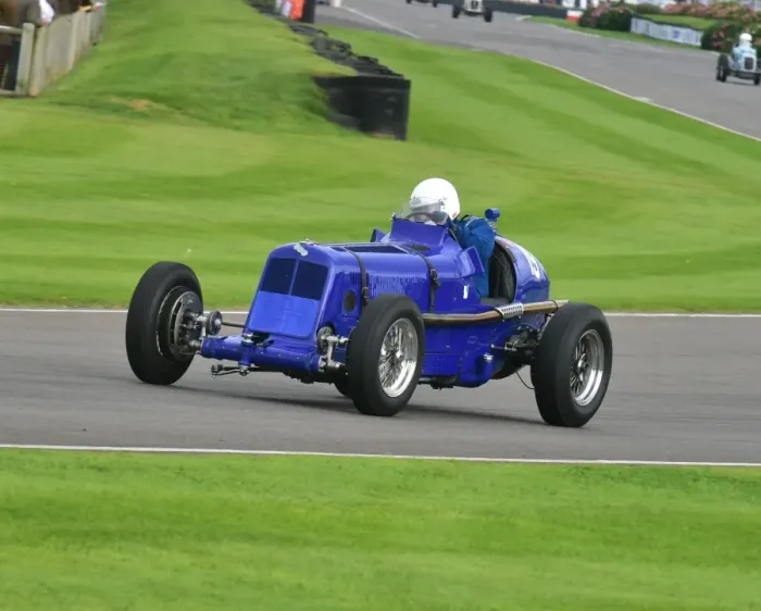 Rights Managed : CM10 5542 Terry Crabb, ERA C-Type R12C Rights Managed : CM10 5542 Terry Crabb, ERA C-Type R12C